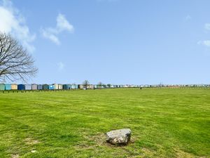 Beach Hut - click for photo gallery